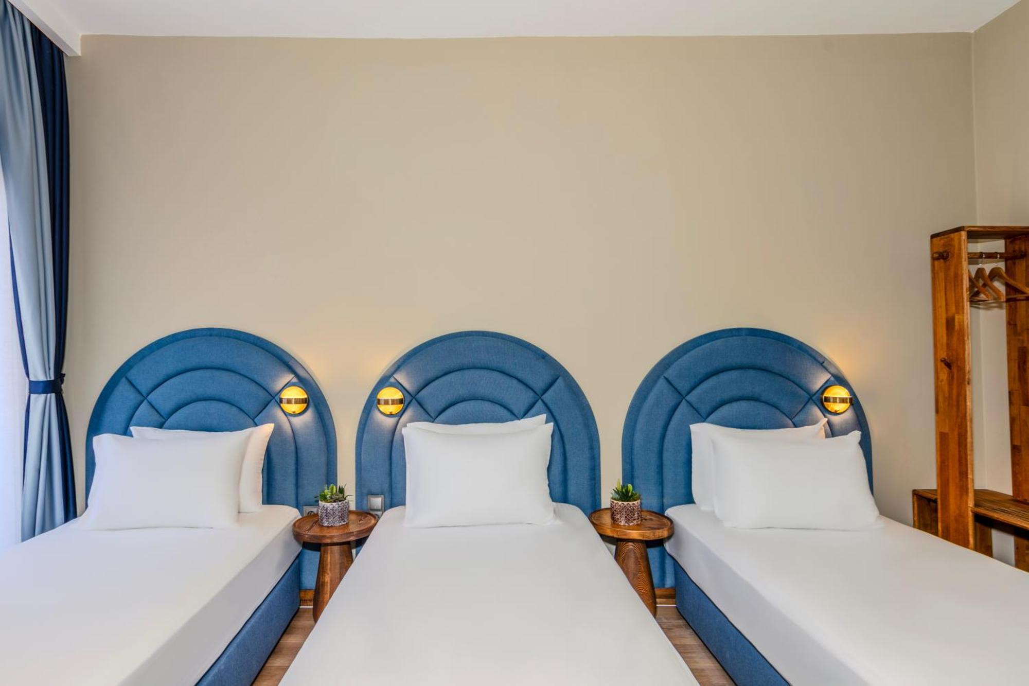 Nenessa Airport Hotel Arnavutkoy Exteriör bild
