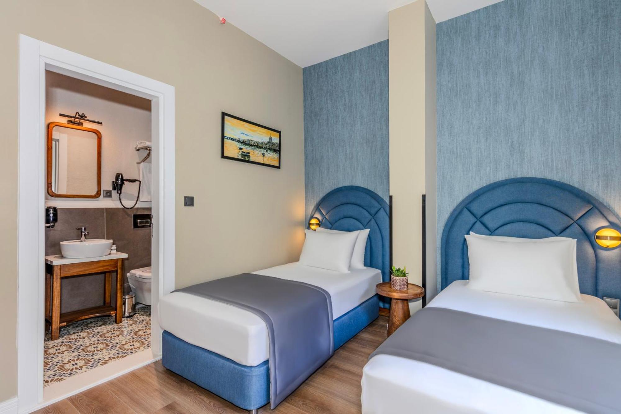 Nenessa Airport Hotel Arnavutkoy Exteriör bild
